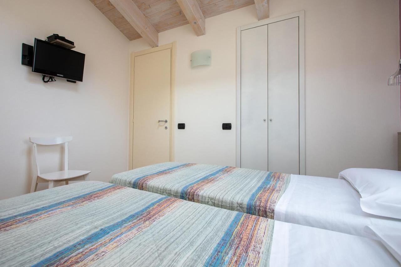 Residence Cafelicita - Promotion - Apartments Lake View - Infinity Pool - Jacuzzi Gravedona Eksteriør bilde