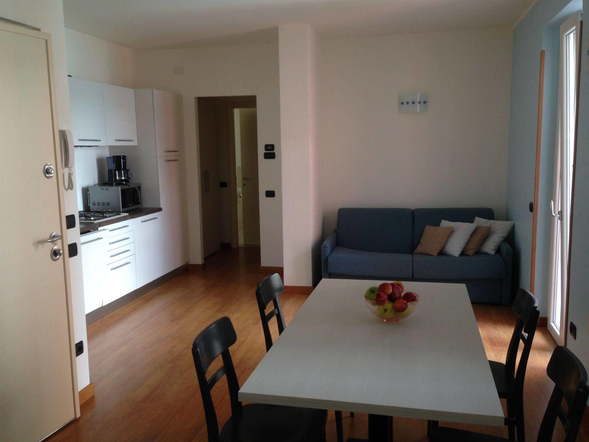 Residence Cafelicita - Promotion - Apartments Lake View - Infinity Pool - Jacuzzi Gravedona Eksteriør bilde